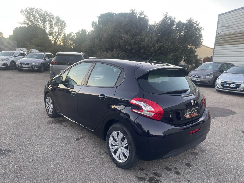 PEUGEOT 208 1.6 E-HDI 92 FAP BUSINESS PACK 4CV 5P 174MKM