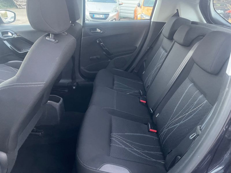 PEUGEOT 208 1.6 E-HDI 92 FAP BUSINESS PACK 4CV 5P 174MKM