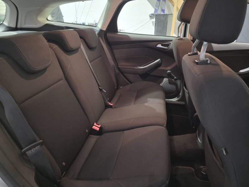 FORD FOCUS SW 1.6 Ti-VCT 125ch PowerShift / DISTRI OK