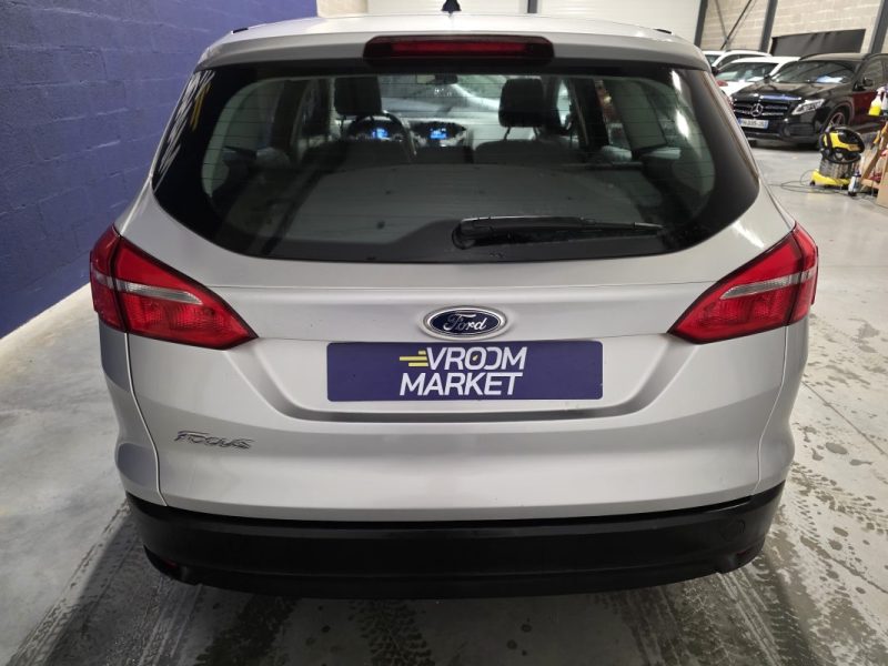 FORD FOCUS SW 1.6 Ti-VCT 125ch PowerShift / DISTRI OK