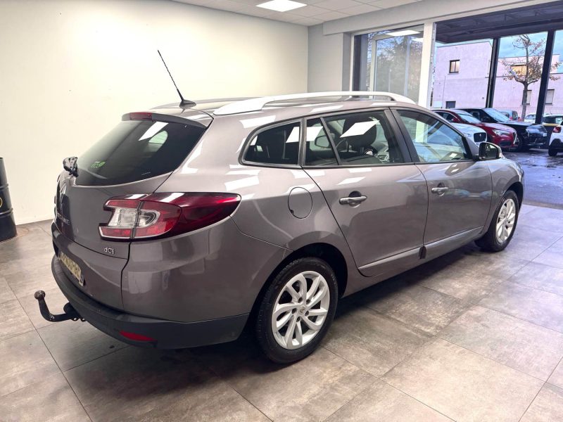 RENAULT MEGANEIII ESTATE 1.5 DCI 90CH EXPRESSION ECO² 2013