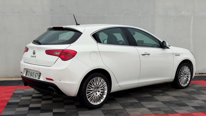 ALFA ROMEO GIULIETTA 2.0 JTDM170 DISTINCT STOP&START ALFA TCT 2012