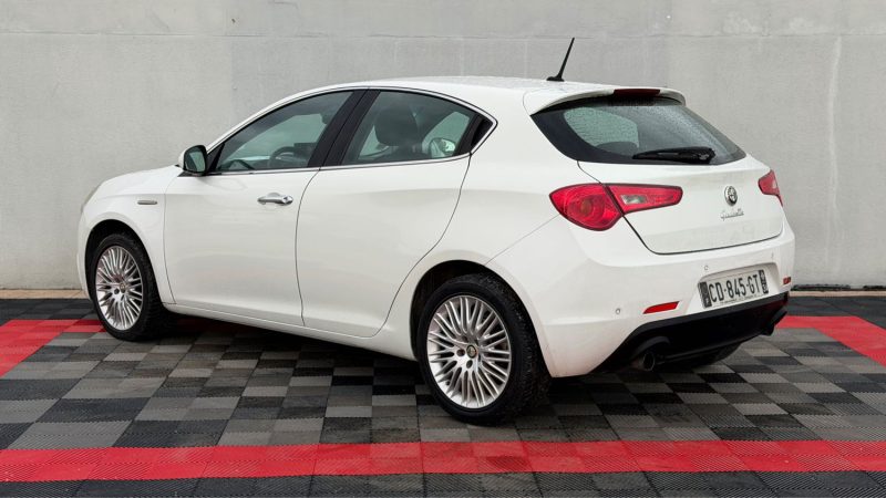 ALFA ROMEO GIULIETTA 2.0 JTDM170 DISTINCT STOP&START ALFA TCT 2012