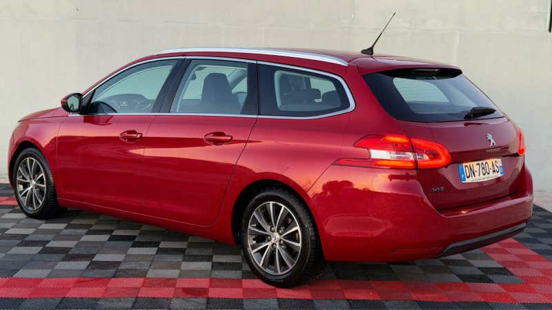 PEUGEOT 308 SW II 1.2 E-THP 130 Cv ALLURE