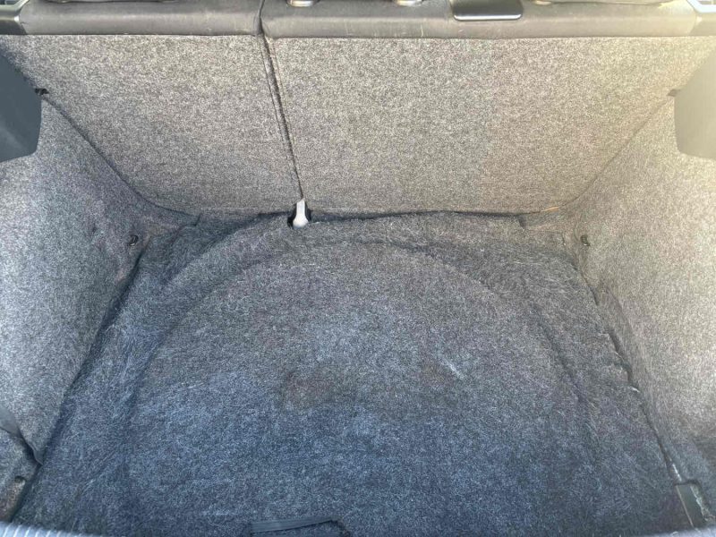 VOLKSWAGEN GOLF 1.4 80CH TRENDLINE 2010