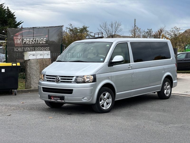 VOLKSWAGEN KOMBI T5 2.0 TDI 140CV / Intérieur VIP Luxe Sur Mesure  / Tv / Frigo 