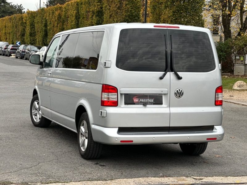 VOLKSWAGEN KOMBI T5 2.0 TDI 140CV / Intérieur VIP Luxe Sur Mesure  / Tv / Frigo 