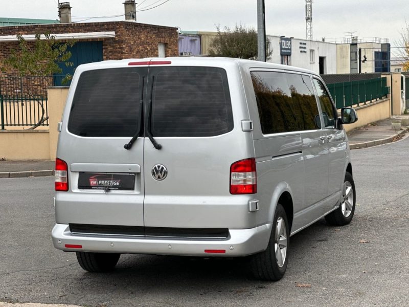 VOLKSWAGEN KOMBI T5 2.0 TDI 140CV / Intérieur VIP Luxe Sur Mesure  / Tv / Frigo 