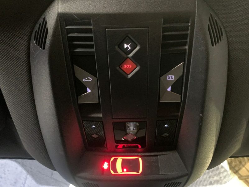  DS 7 CROSSBACK 1.6 PERFORMANCE LINE 225CV - BVA - TOIT OUVRANT - 98 000KM  