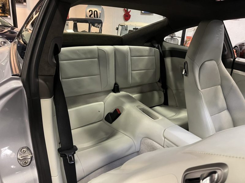 PORSCHE 911 CARRERA PDK 2013