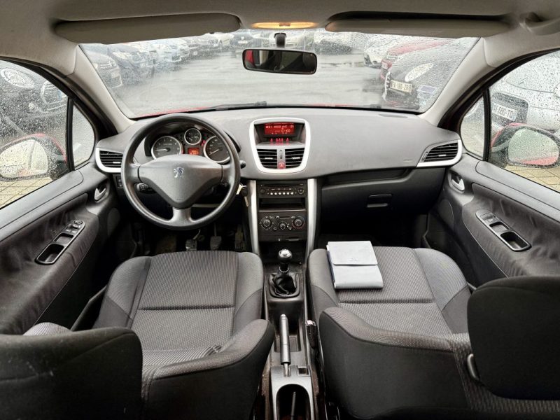 PEUGEOT 207 1.4  75CH PACK CONFORT 2013