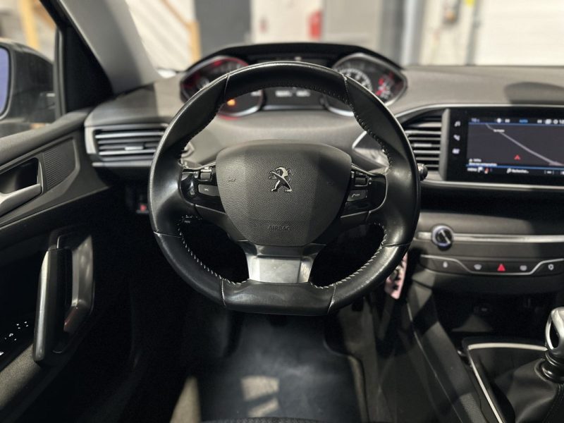 PEUGEOT 308 1.2 PureTech 110ch Active Business - KIT DISTRI NEUF