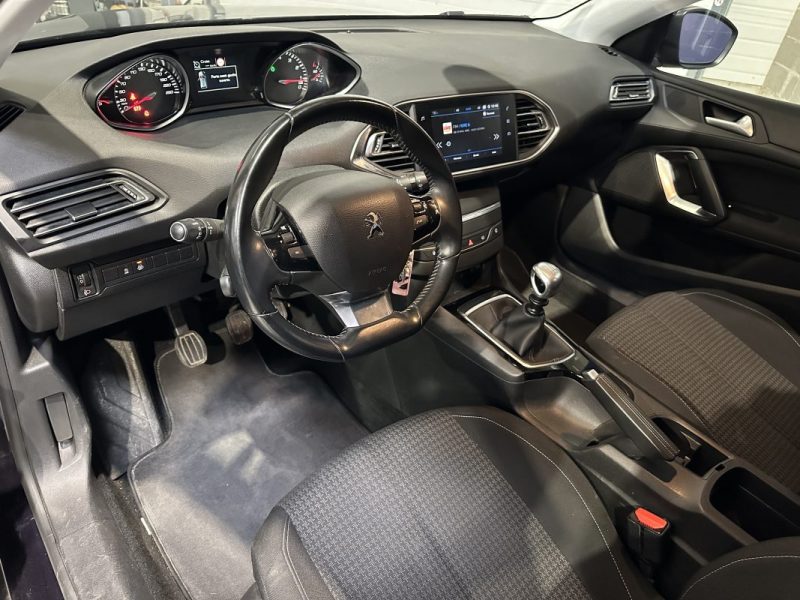 PEUGEOT 308 1.2 PureTech 110ch Active Business - KIT DISTRI NEUF