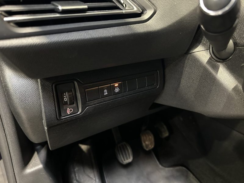 PEUGEOT 308 1.2 PureTech 110ch Active Business - KIT DISTRI NEUF