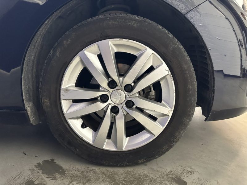 PEUGEOT 308 1.2 PureTech 110ch Active Business - KIT DISTRI NEUF