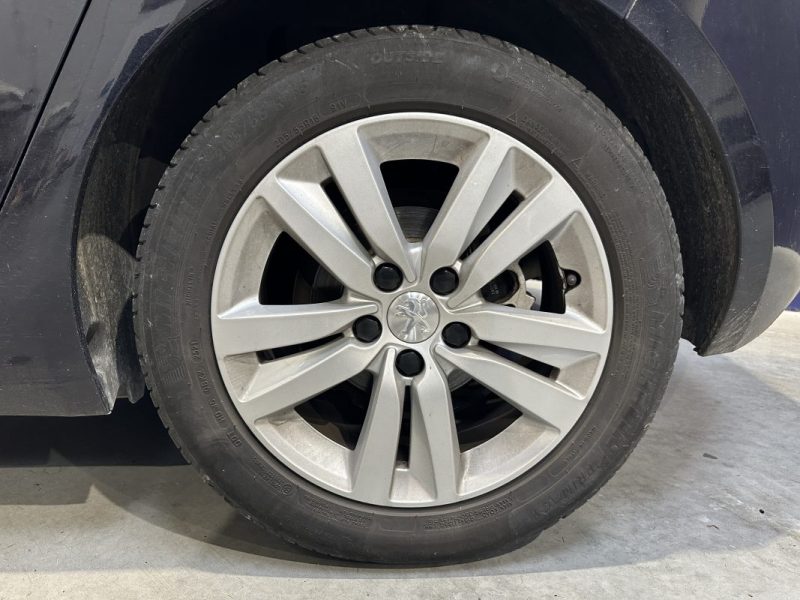 PEUGEOT 308 1.2 PureTech 110ch Active Business - KIT DISTRI NEUF