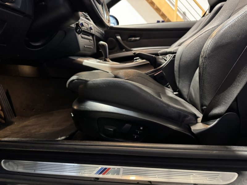 BMW SERIE 3 320D E93 177 CH PACK M / SUIVI D'ENTRETIEN COMPLET 