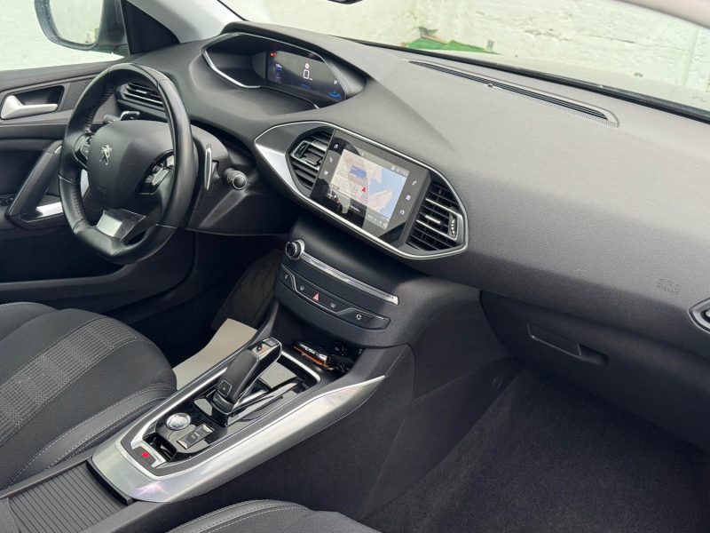 PEUGEOT 308 II SW 1.5 BLUEHDI 130CH ALLURE EAT8 /1ER MAIN/ORIGINE FRANCE/GARANTIE 12 MOIS/DISTRIBUTION EFFECTUEE   