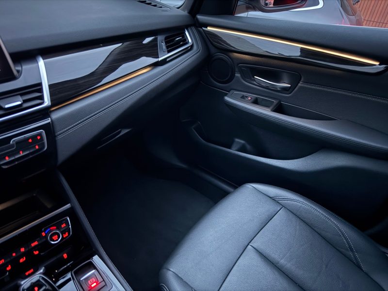 B.M.W. ACTIVE TOURER 220D 190CH PREMIERE MAIN/TOIT OUVRANT/CAMERA DE RECULE/ORIGINE FRANCE/GARANTIE 12 MOIS/ 