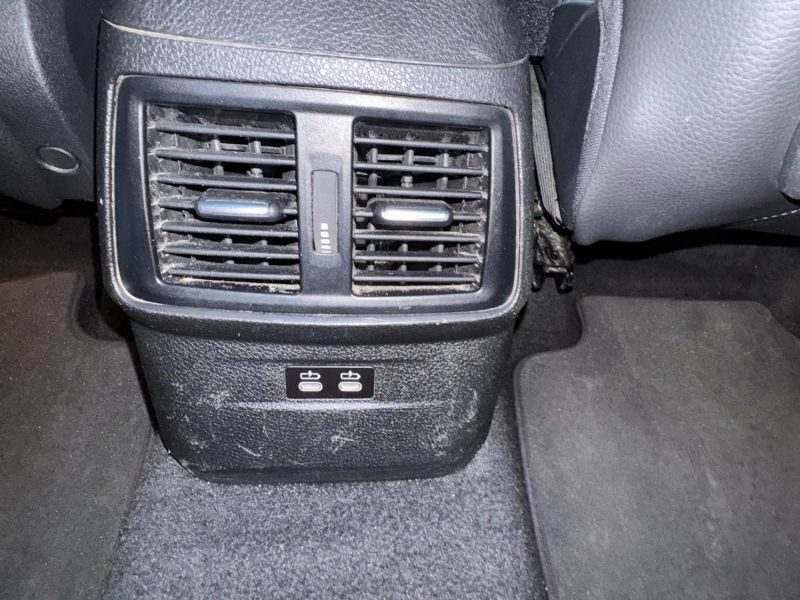 B.M.W. ACTIVE TOURER 220D 190CH PREMIERE MAIN/TOIT OUVRANT/CAMERA DE RECULE/ORIGINE FRANCE/GARANTIE 12 MOIS/ 