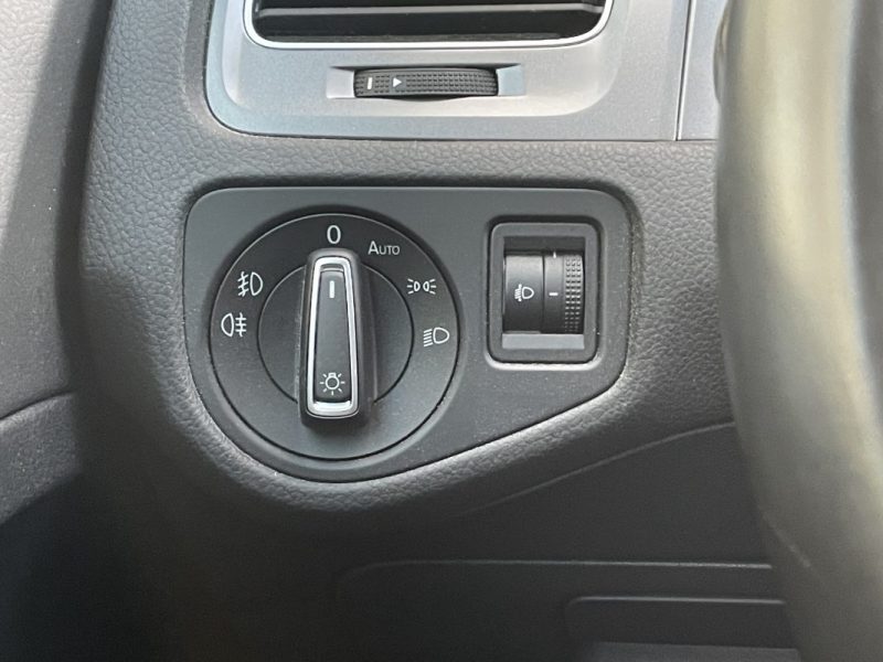 VOLKSWAGEN GOLF 7 CARAT DE 2016 GARANTIE 12 MOIS 