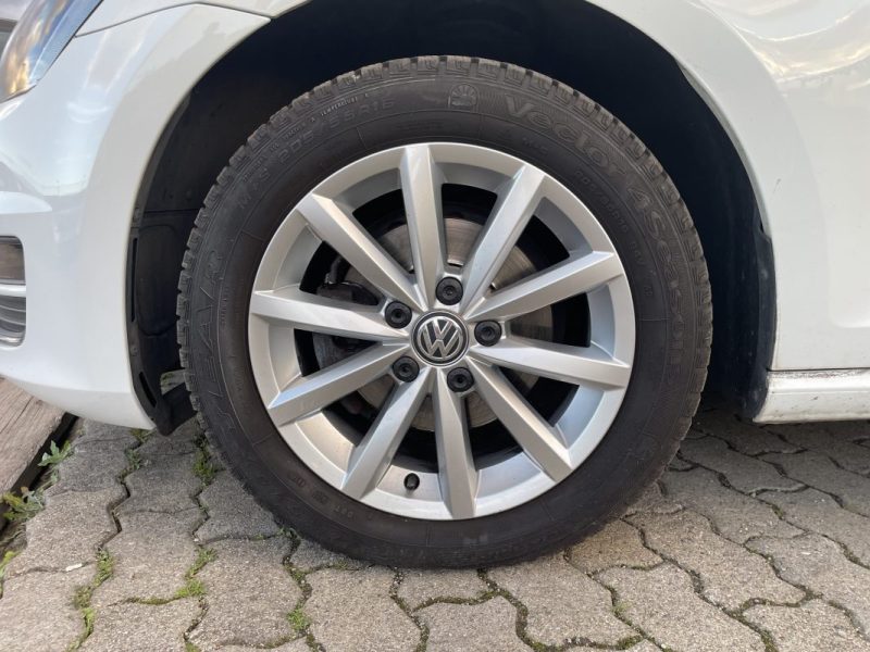 VOLKSWAGEN GOLF 7 CARAT DE 2016 GARANTIE 12 MOIS 