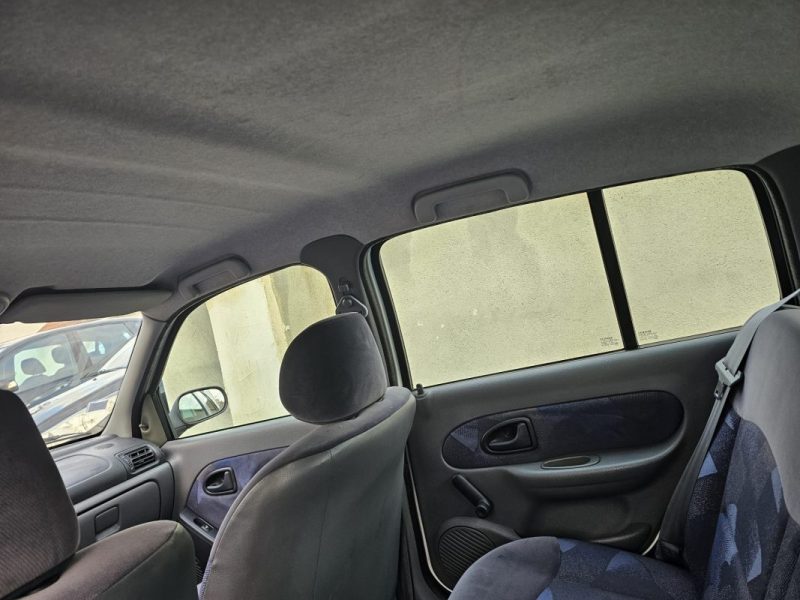 RENAULT CLIO 1.2 - 60 CV PACK CLIM - 62000 KMS - DISTRIBUTION NEUVE / CARNET COMPLET 1999