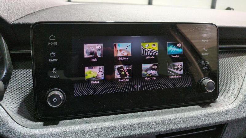 Skoda Kamiq 1.0 tsi evo 2 116 ch dsg7 selection