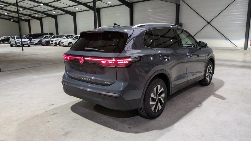 Volkswagen Tiguan nouveau 1.5 etsi 150ch dsg7 life plus + Pack Hiver + pack confort