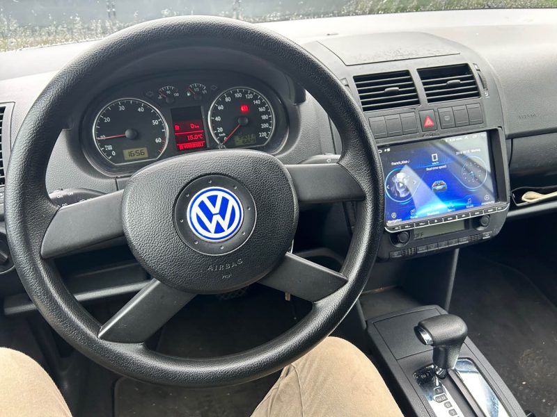 VOLKSWAGEN POLO 1.4 ESSENCE * 2002