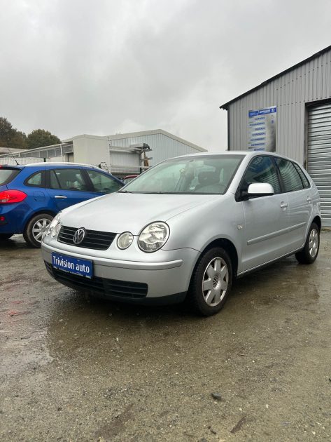 VOLKSWAGEN POLO 1.4 ESSENCE * 2002