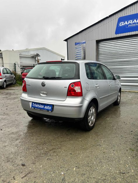 VOLKSWAGEN POLO 1.4 ESSENCE * 2002