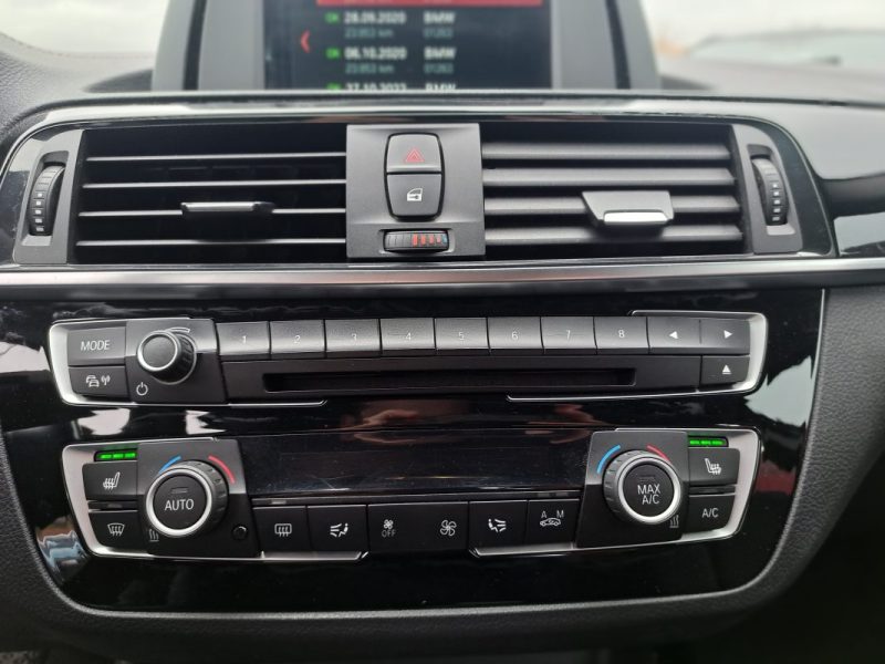 BMW  SERIE 2 230IA 252CH SPORT FEUX LASER LED SIÈGES CUIR CHAUFFANTS ENTRETIEN COMPLET BMW 