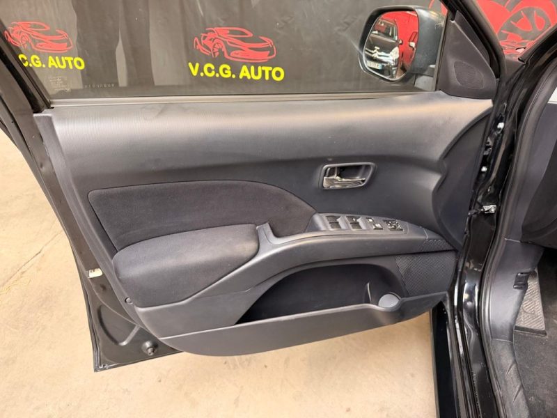 CITROEN C-CROSSER 2.2 HDi 156 Pack 