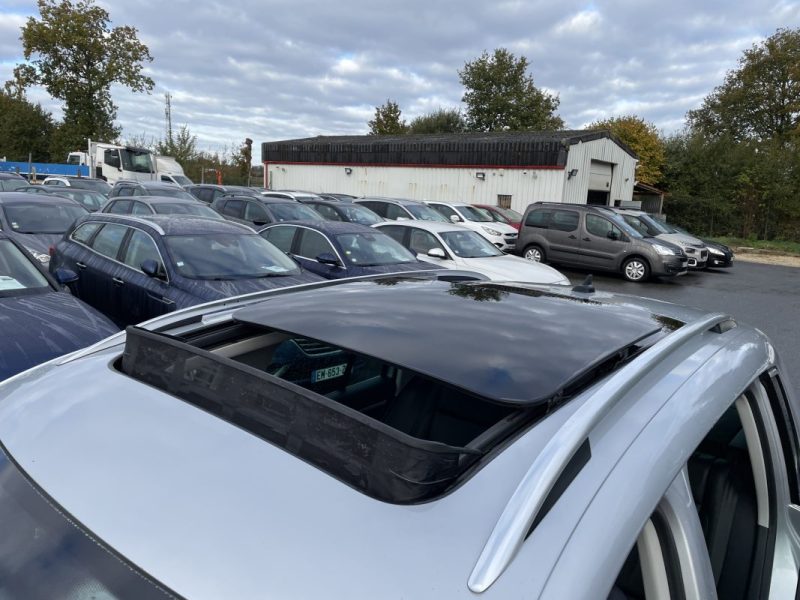 VOLKSWAGEN TIGUAN 2.0 TDI 110CH  SPORTLINE     GARANTIE 3/12 MOIS 2014