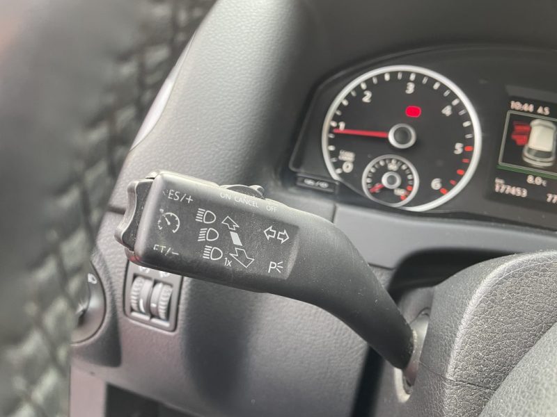 VOLKSWAGEN TIGUAN 2.0 TDI 110CH  SPORTLINE     GARANTIE 3/12 MOIS 2014