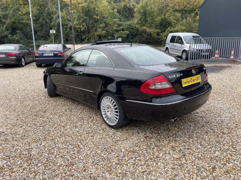 MERCEDES CLK 220 CDI 150CV AVANTGARDE BVA 75000 KM 2007
