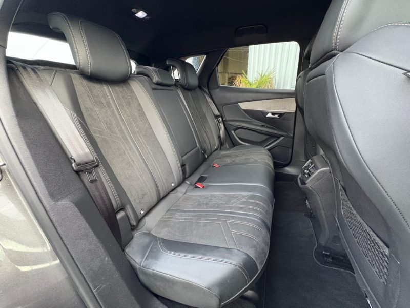 PEUGEOT 3008 II 1.5 BLUEHDI 131CV BVA FAIBLE KILOMETRAGE GARANTIE 12 MOIS 