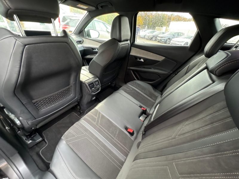 PEUGEOT 3008 II 1.5 BLUEHDI 131CV BVA FAIBLE KILOMETRAGE GARANTIE 12 MOIS 