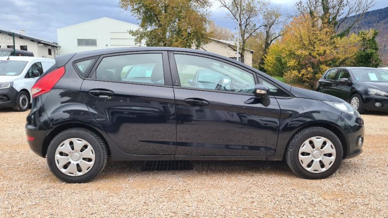 FORD Fiesta - 1.25 60ch Champions Edition essence