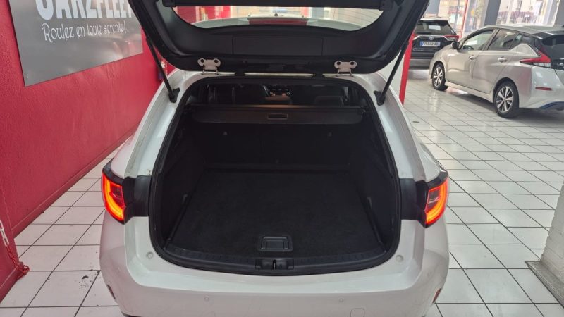 TOYOTA COROLLA TOURING SPORT 122H DYNAMIC BUSINESS/1 ERE MAIN/TVA RECUP 2020