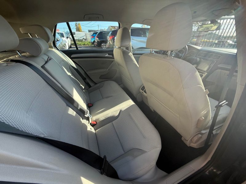 VOLKSWAGEN GOLF 7 BOITE AUTOMATIQUE 1.6 TDI 105CV DSG7 2015