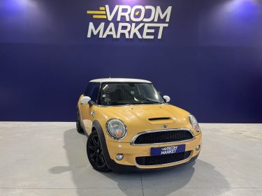 MINI MINI COOPER D 110 BVA ÉCRAN MULTIMÉDIA