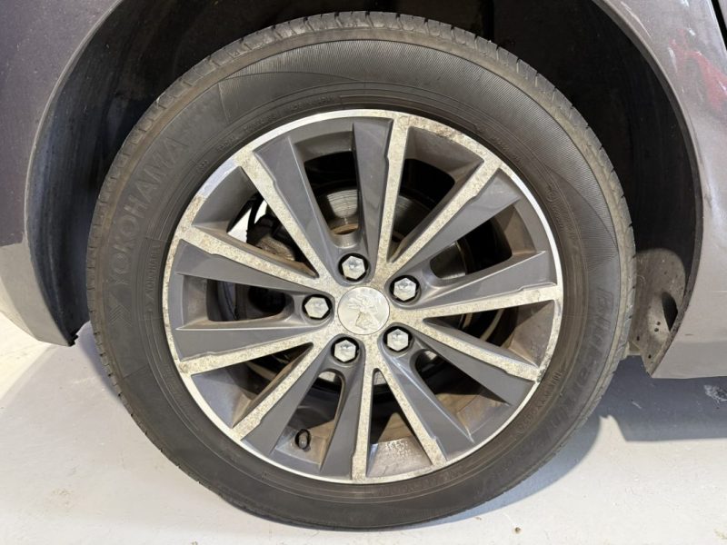 PEUGEOT 308 II 1.2 PURETECH 110CV SENSATION 5P 2015