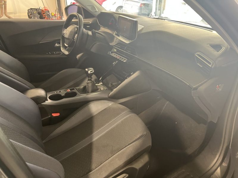 PEUGEOT 2008 II 1.2 PURETECH 130CH S&S ACTIVE / COURROIE DE DISTRIBUTION OK / EMBRAYAGE NEUF