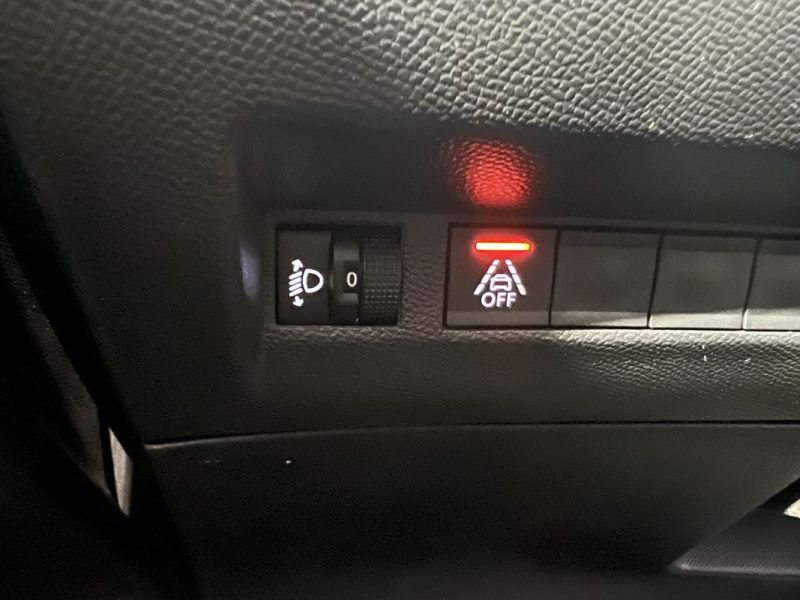 PEUGEOT 2008 II 1.2 PURETECH 130CH S&S ACTIVE / COURROIE DE DISTRIBUTION OK / EMBRAYAGE NEUF