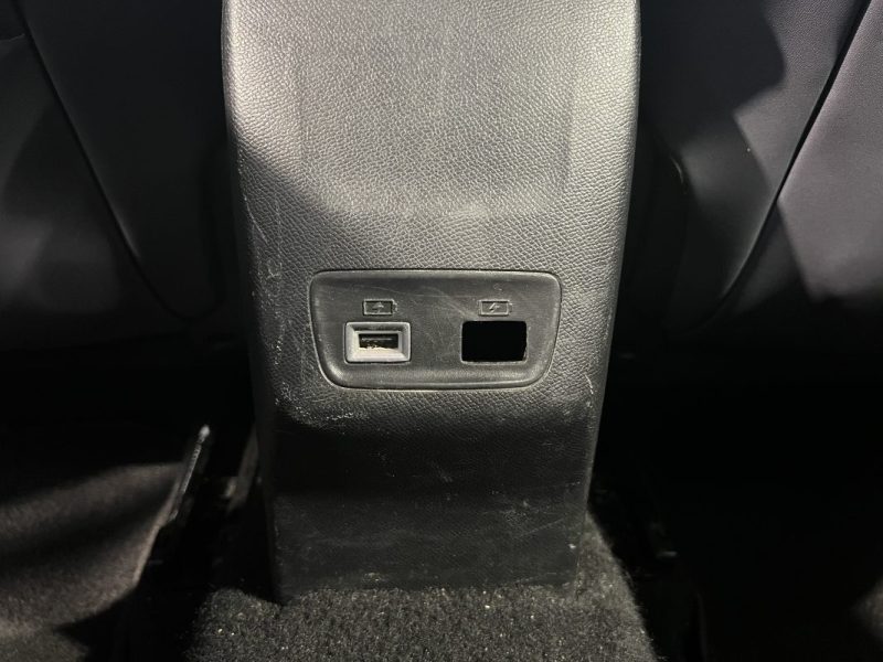 PEUGEOT 2008 II 1.2 PURETECH 130CH S&S ACTIVE / COURROIE DE DISTRIBUTION OK / EMBRAYAGE NEUF