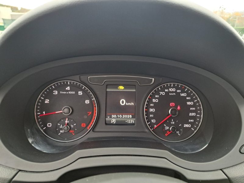 AUDI Q3 1.4 TFSI 150CH AMBIENTE GPS CAMERA DE RECUL  2018