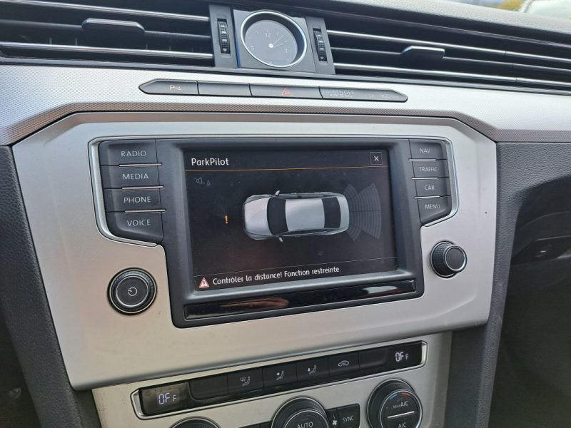 VOLKSWAGEN PASSAT  2.0 TDI 150CH DSG CONFORTLINE ECRAN GPS DISTRIBUTION OK 