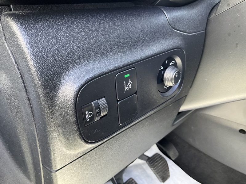 CITROEN C3 1,6 BLUE-HDI 100 CV FEEL BUSINESS  